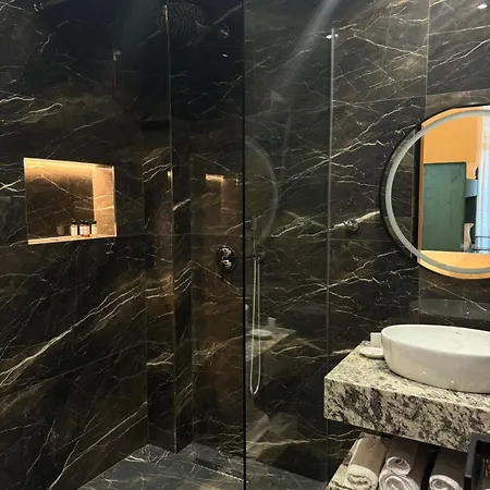 Hotel Lamer 3*