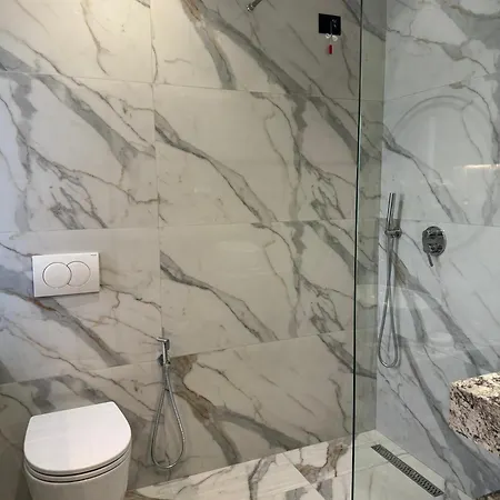 Lamer Hotel